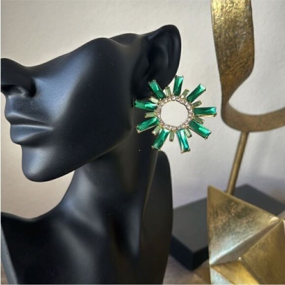 Statement green earrings N359 - Picture 3 of 3